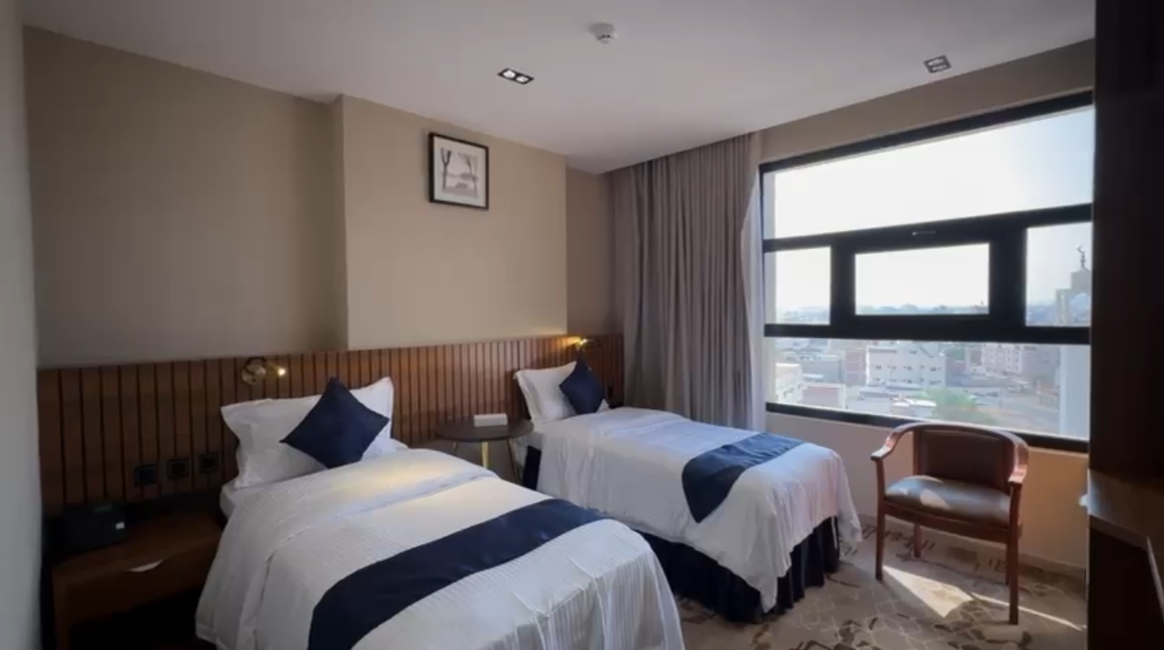 Double Room Single